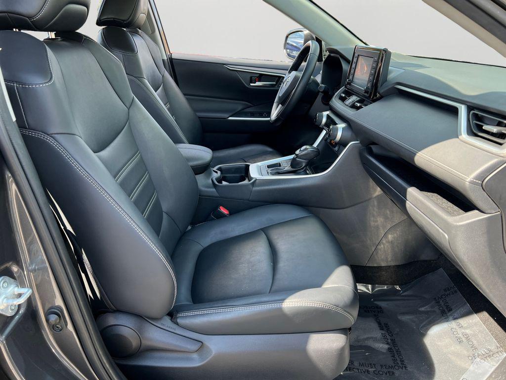 used 2019 Toyota RAV4 car, priced at $25,548