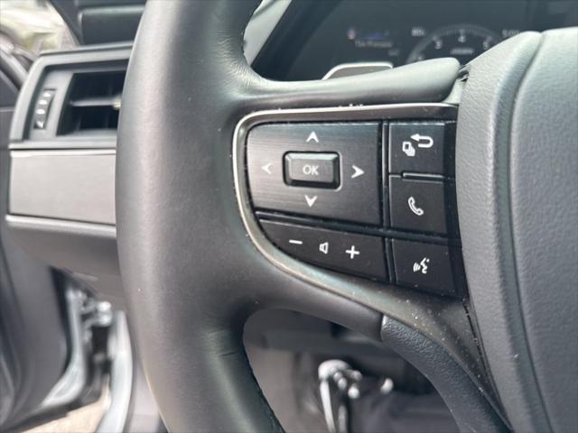 used 2023 Lexus ES 350 car, priced at $36,720
