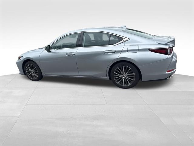 used 2023 Lexus ES 350 car, priced at $36,720