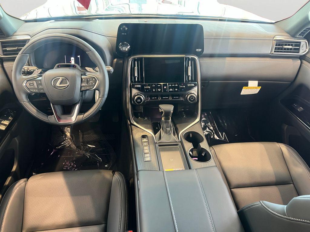 new 2025 Lexus LX 600 car, priced at $117,058
