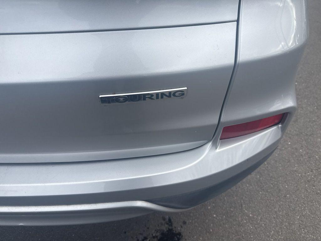 used 2015 Honda CR-V car, priced at $19,312