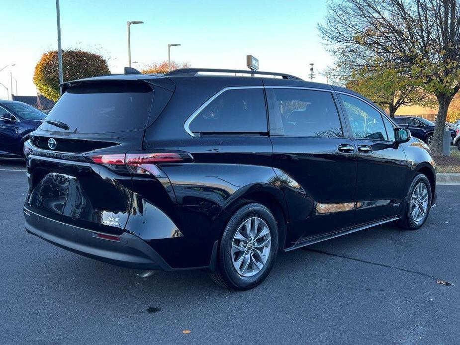 used 2021 Toyota Sienna car, priced at $38,900