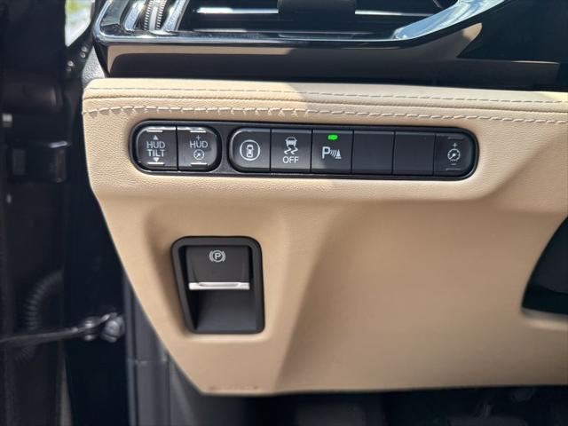 used 2024 Acura MDX car, priced at $51,196