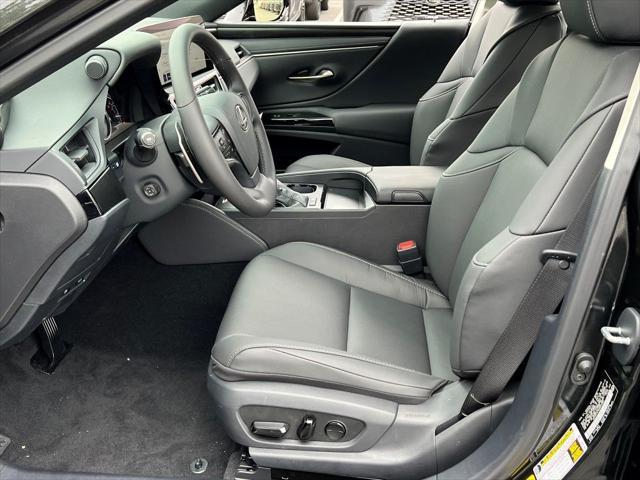 new 2025 Lexus ES 300h car, priced at $48,682