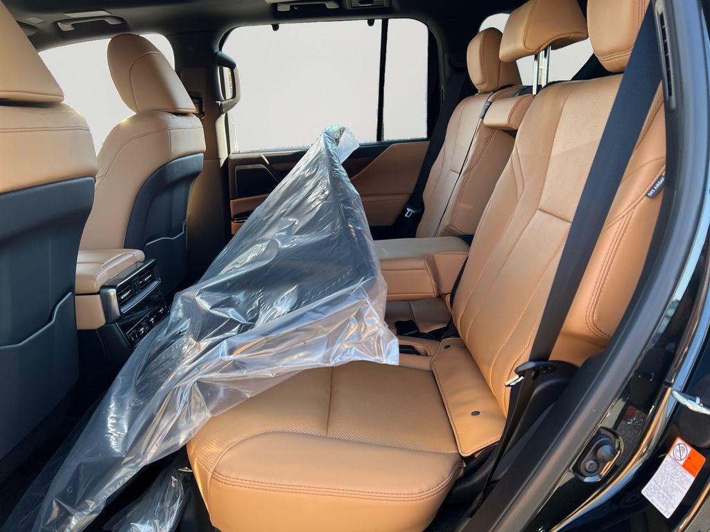 new 2025 Lexus LX 600 car, priced at $117,368