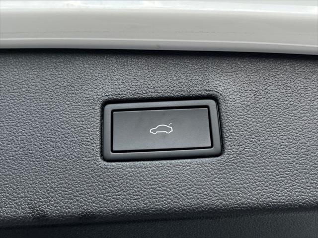 used 2024 Volkswagen Tiguan car, priced at $31,327