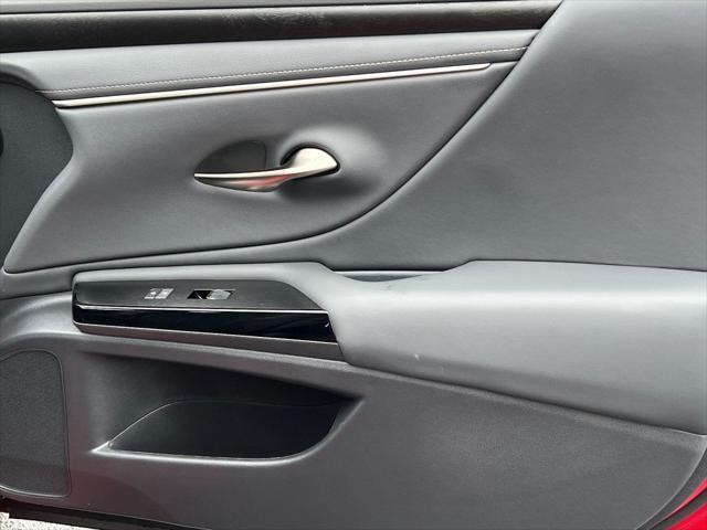 used 2025 Lexus ES 350 car, priced at $44,866