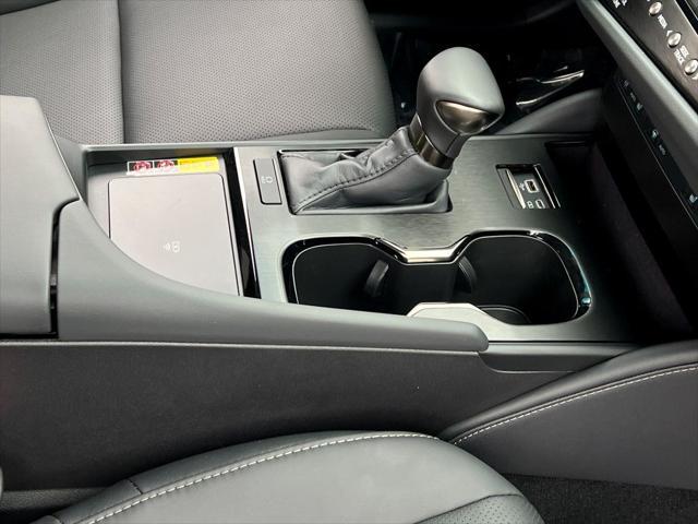 used 2025 Lexus ES 350 car, priced at $44,866