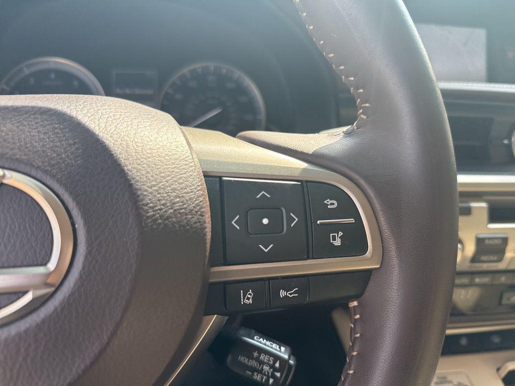 used 2017 Lexus ES 350 car, priced at $27,989