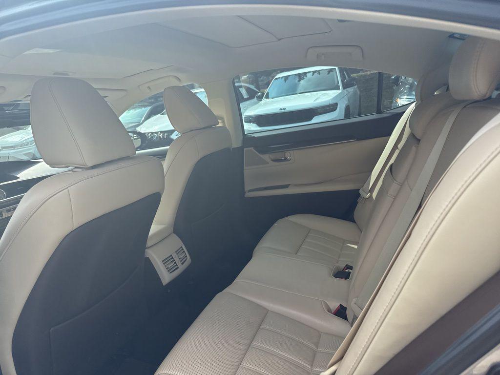 used 2017 Lexus ES 350 car, priced at $27,989