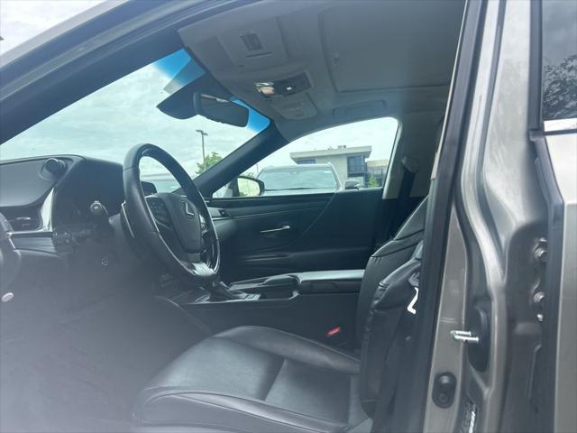 used 2019 Lexus ES 350 car, priced at $29,990