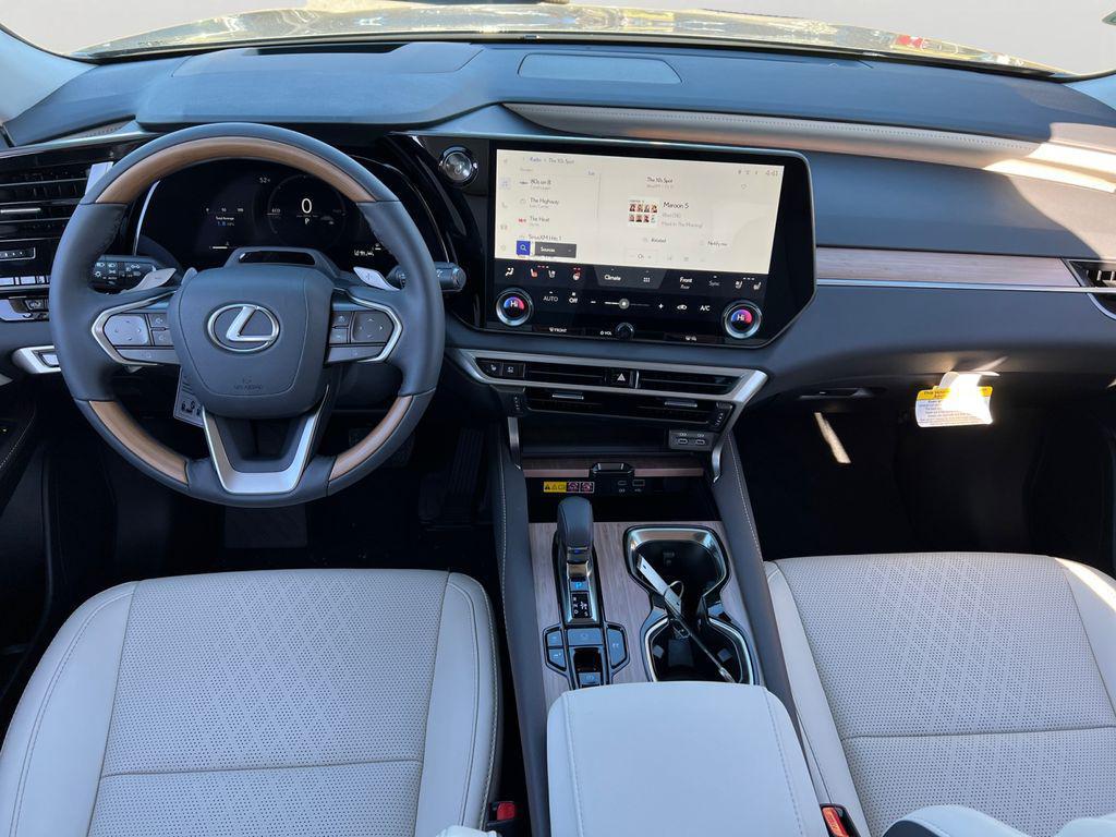 new 2026 Lexus RX 350 car, priced at $62,555