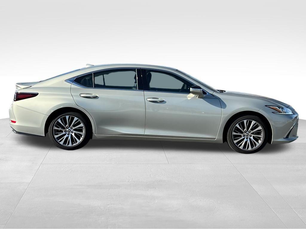 used 2021 Lexus ES 350 car, priced at $28,900