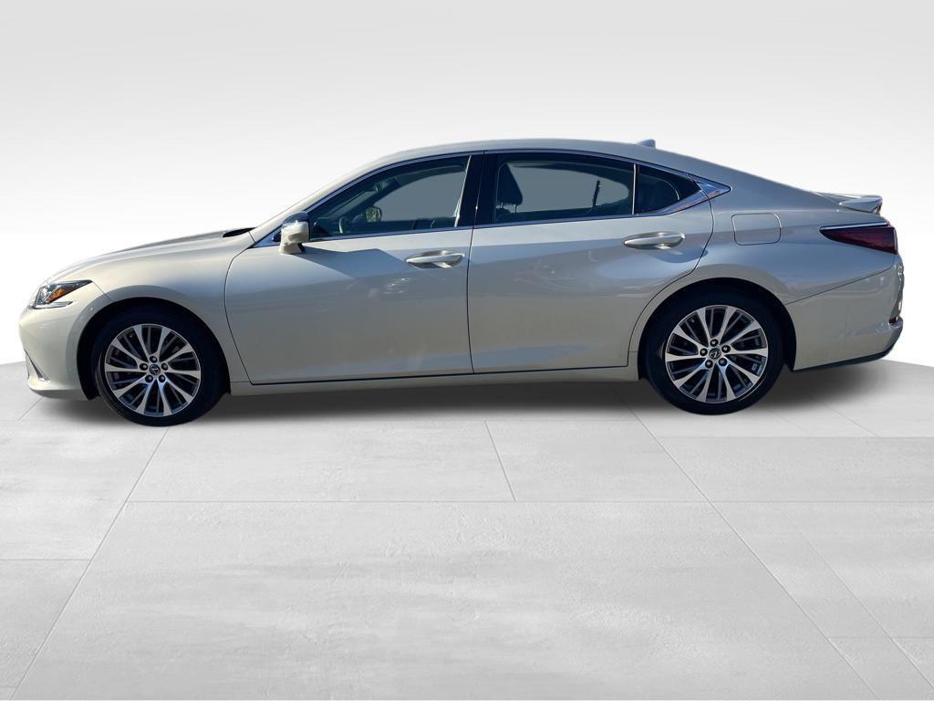 used 2021 Lexus ES 350 car, priced at $30,807