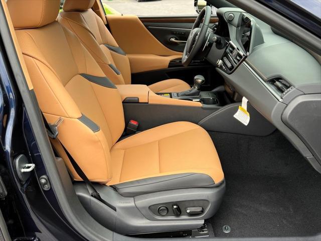 new 2025 Lexus ES 300h car, priced at $47,482