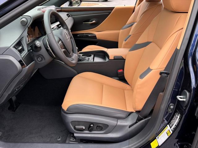 new 2025 Lexus ES 300h car, priced at $47,482