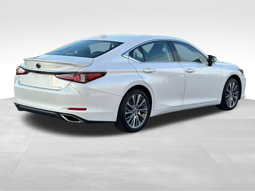 used 2021 Lexus ES 350 car, priced at $31,554