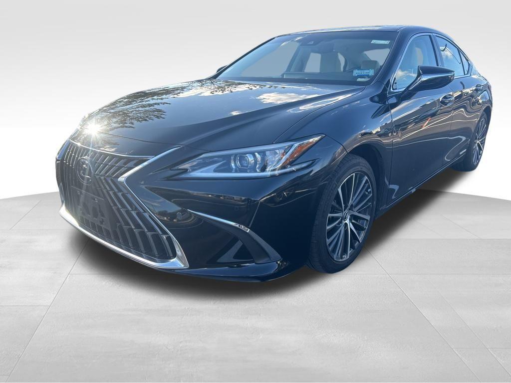 used 2022 Lexus ES 300h car, priced at $40,500