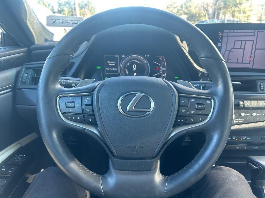 used 2022 Lexus ES 300h car, priced at $40,500