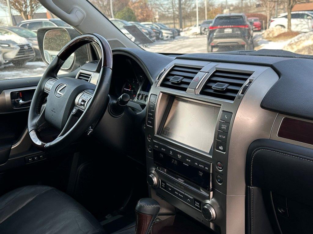 used 2015 Lexus GX 460 car, priced at $22,900