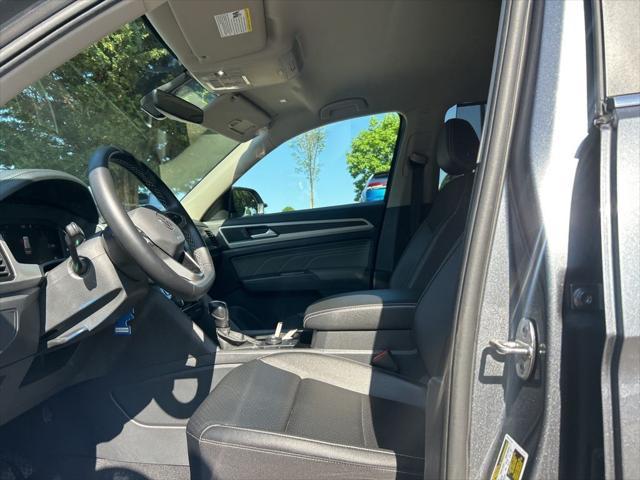 used 2023 Volkswagen Atlas car, priced at $29,099