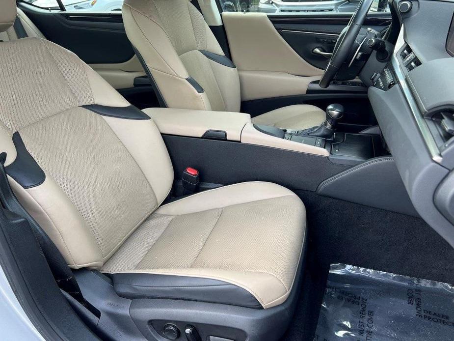 used 2019 Lexus ES 350 car, priced at $28,700