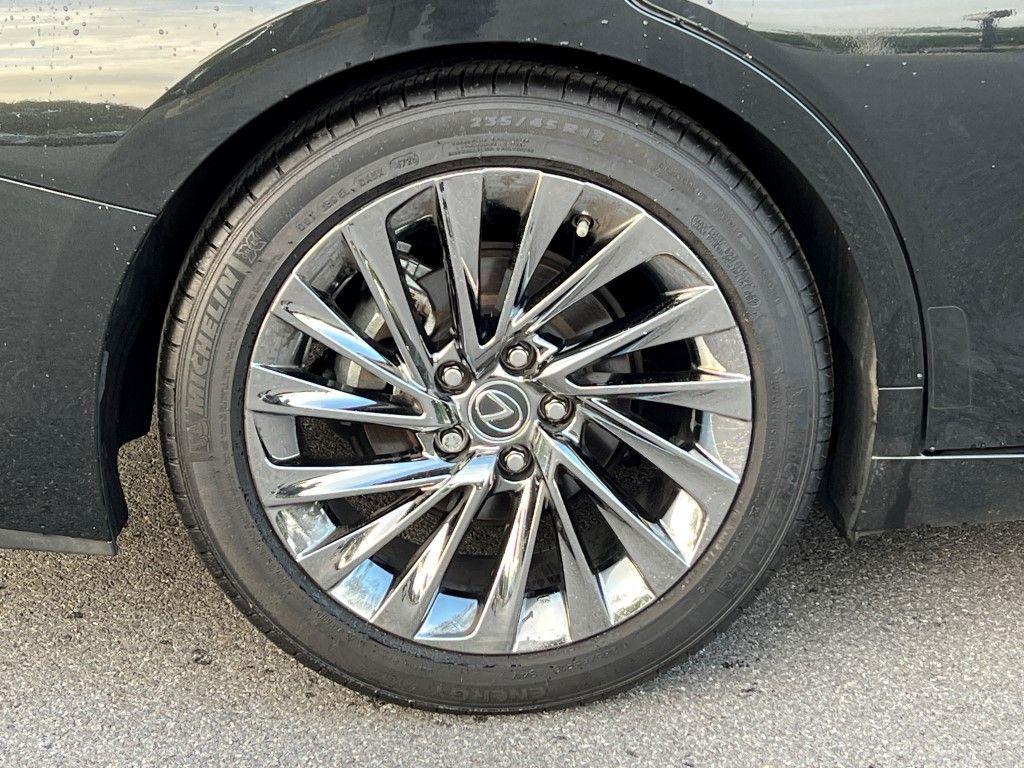 used 2024 Lexus ES 350 car, priced at $47,108