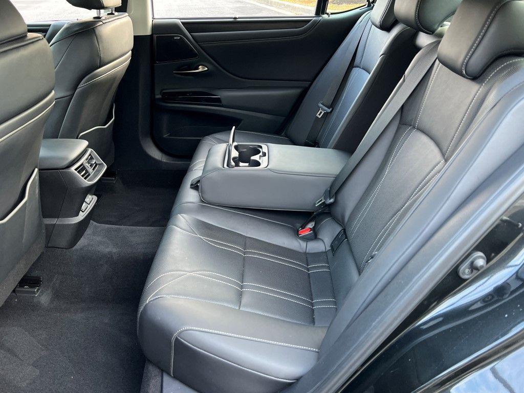 used 2024 Lexus ES 350 car, priced at $47,108