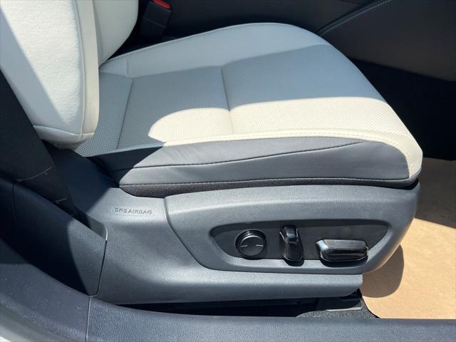 new 2025 Lexus ES 300h car, priced at $49,530