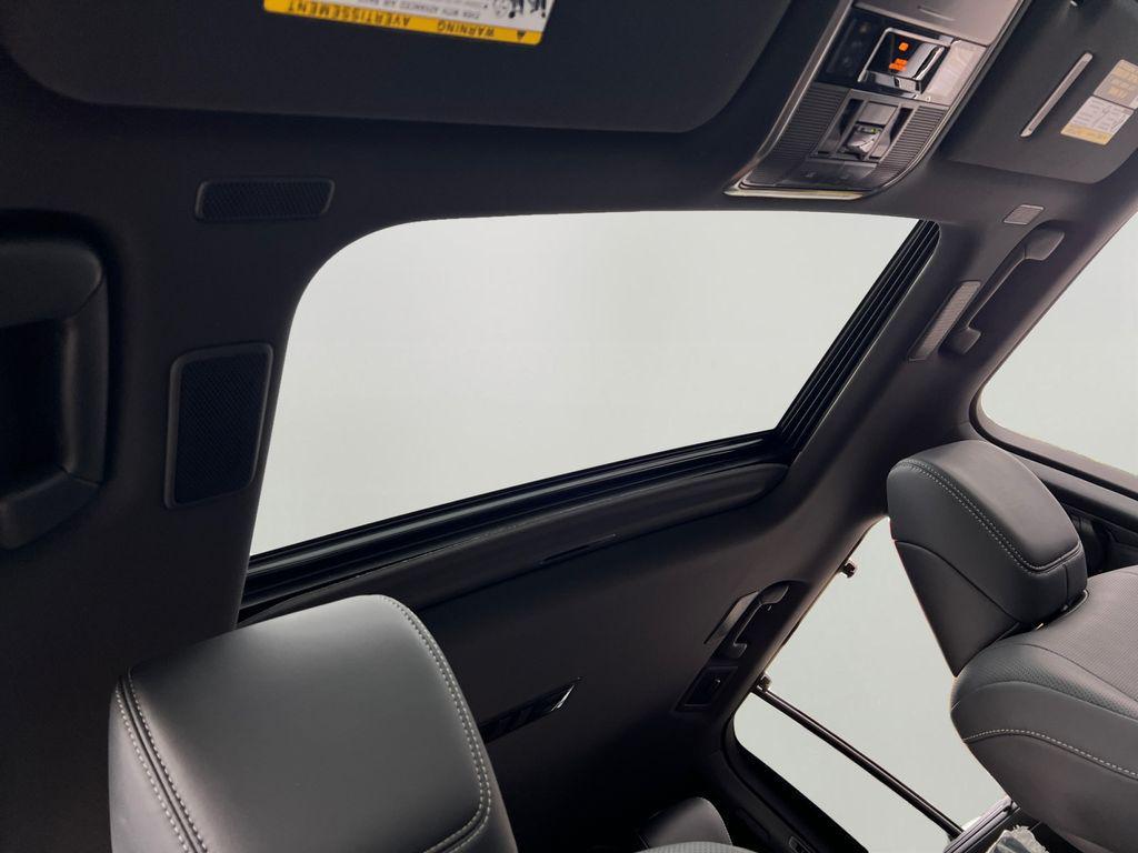 new 2025 Lexus LX 600 car, priced at $117,818