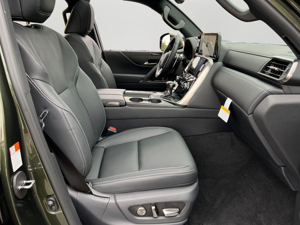 new 2025 Lexus LX 600 car, priced at $117,818