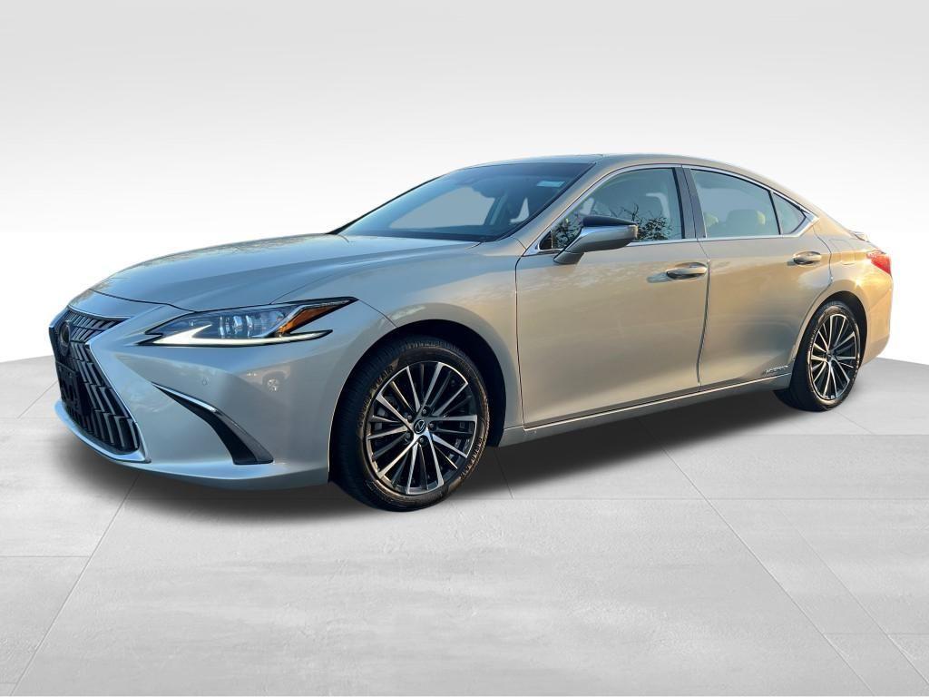 used 2022 Lexus ES 300h car, priced at $38,594