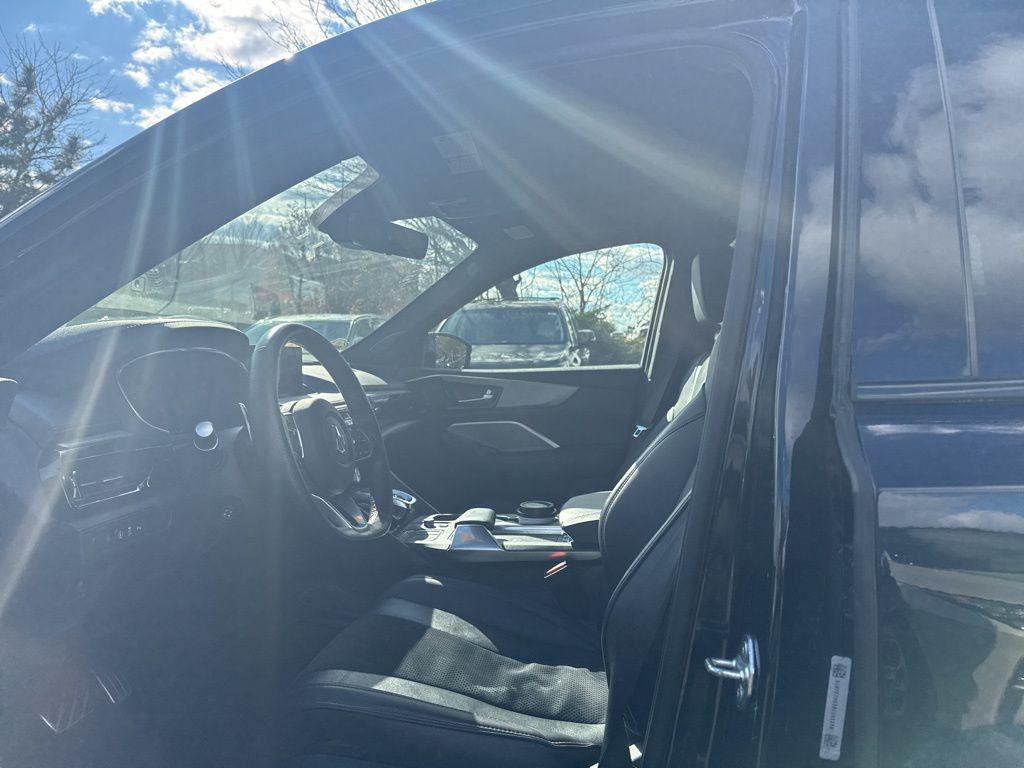 used 2022 Acura MDX car, priced at $40,882
