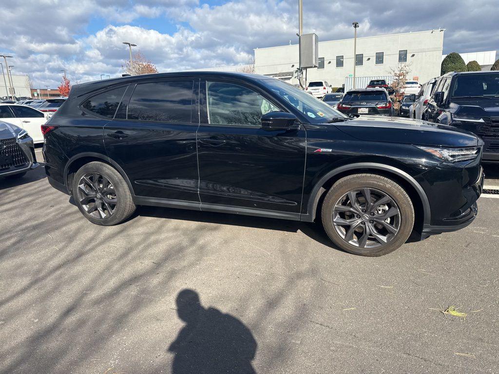 used 2022 Acura MDX car, priced at $40,882