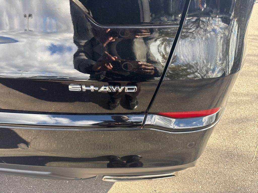 used 2022 Acura MDX car, priced at $40,882