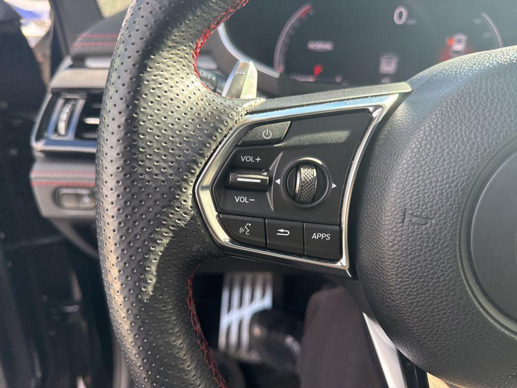 used 2022 Acura MDX car, priced at $40,882