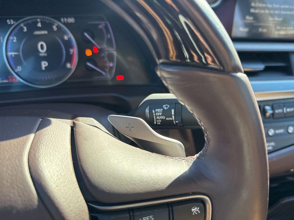 used 2019 Lexus ES 350 car, priced at $28,957