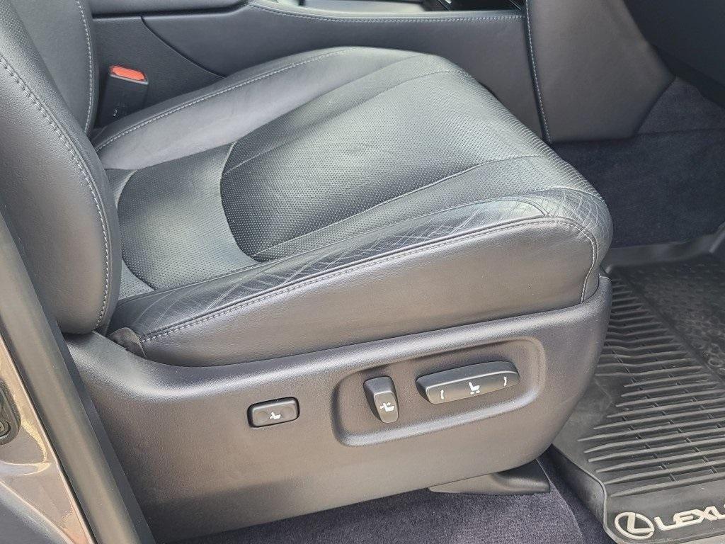 used 2018 Lexus LX 570 car, priced at $49,728