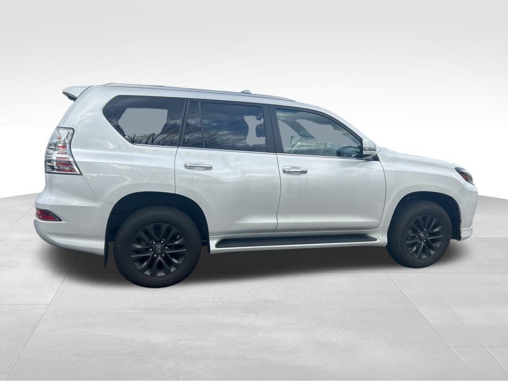 used 2023 Lexus GX 460 car, priced at $57,877