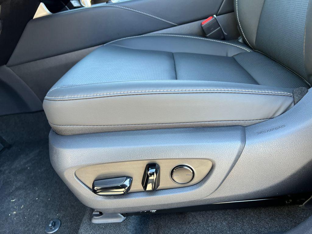 new 2025 Lexus RX 350 car, priced at $63,925