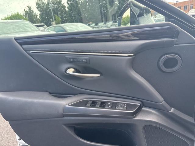 used 2021 Lexus ES 250 car, priced at $31,800