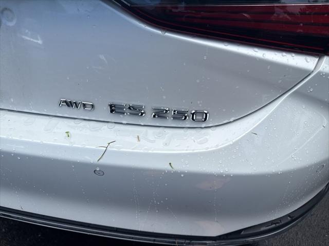 used 2021 Lexus ES 250 car, priced at $31,800