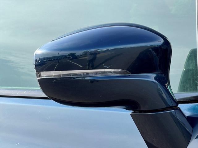 used 2021 Chrysler Pacifica Hybrid car, priced at $27,332