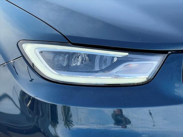 used 2021 Chrysler Pacifica Hybrid car, priced at $27,332