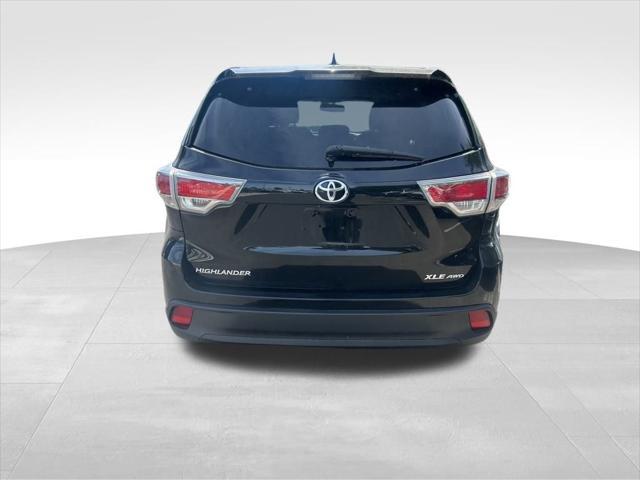 used 2015 Toyota Highlander car, priced at $16,932