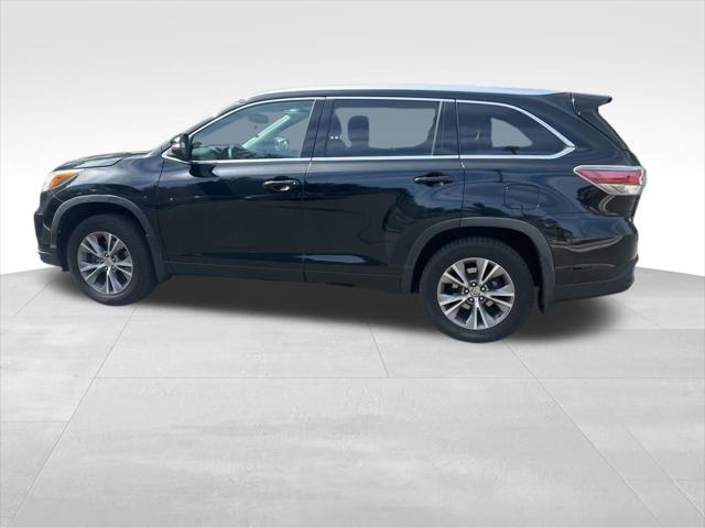 used 2015 Toyota Highlander car, priced at $16,932