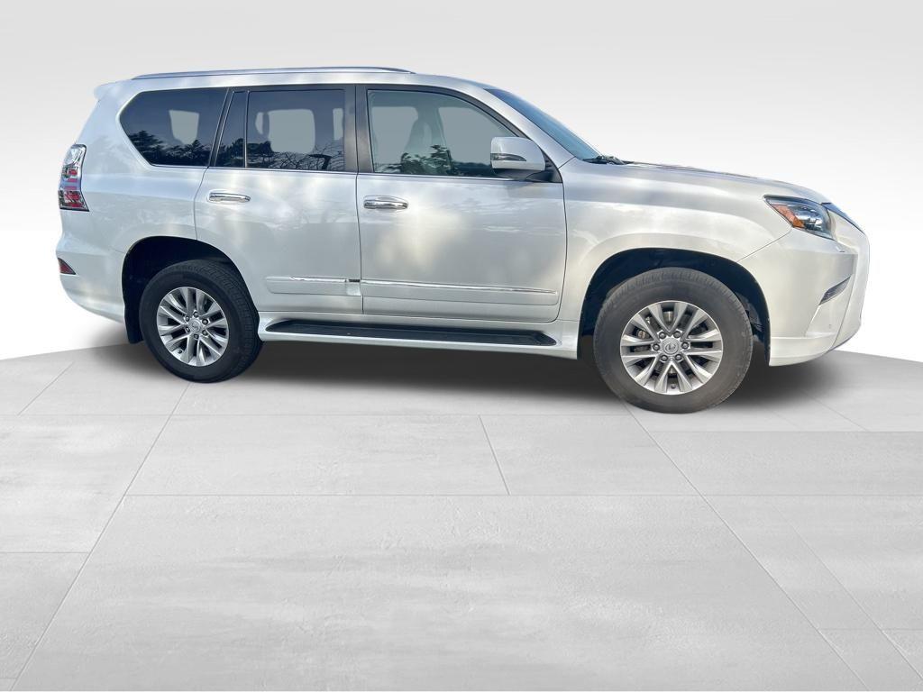 used 2017 Lexus GX 460 car, priced at $28,990