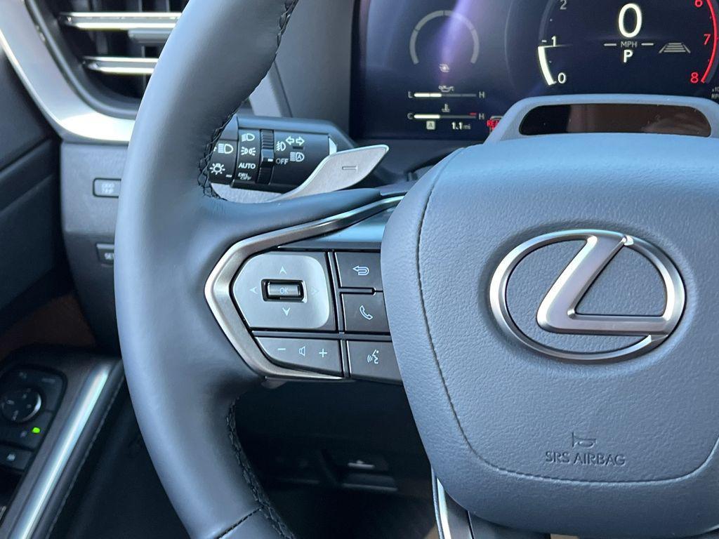 new 2025 Lexus GX 550 car, priced at $85,812