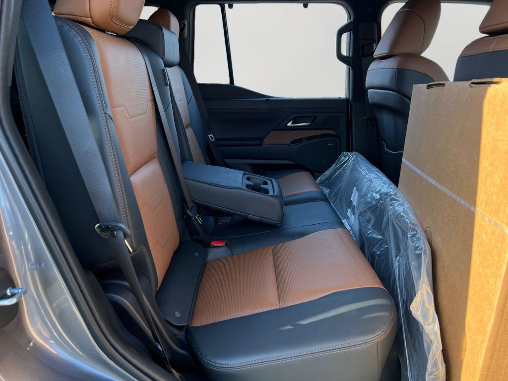 new 2025 Lexus GX 550 car, priced at $85,812