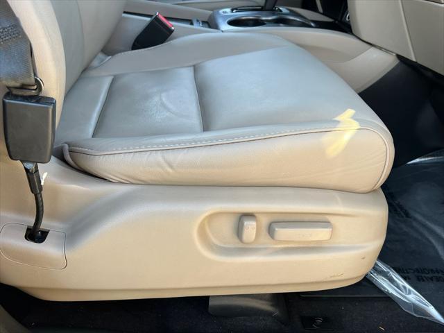 used 2017 Honda Pilot car, priced at $21,344
